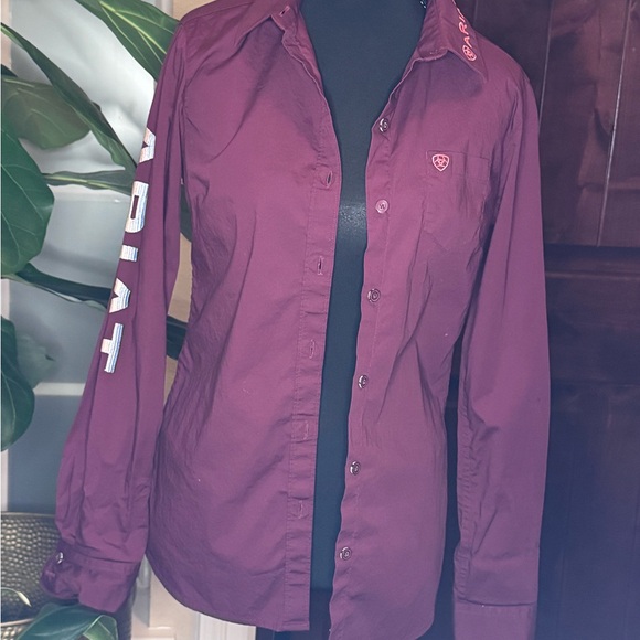 Ariat Deep Plum Long-Sleeve Button-Up Shirt - Picture 2 of 6